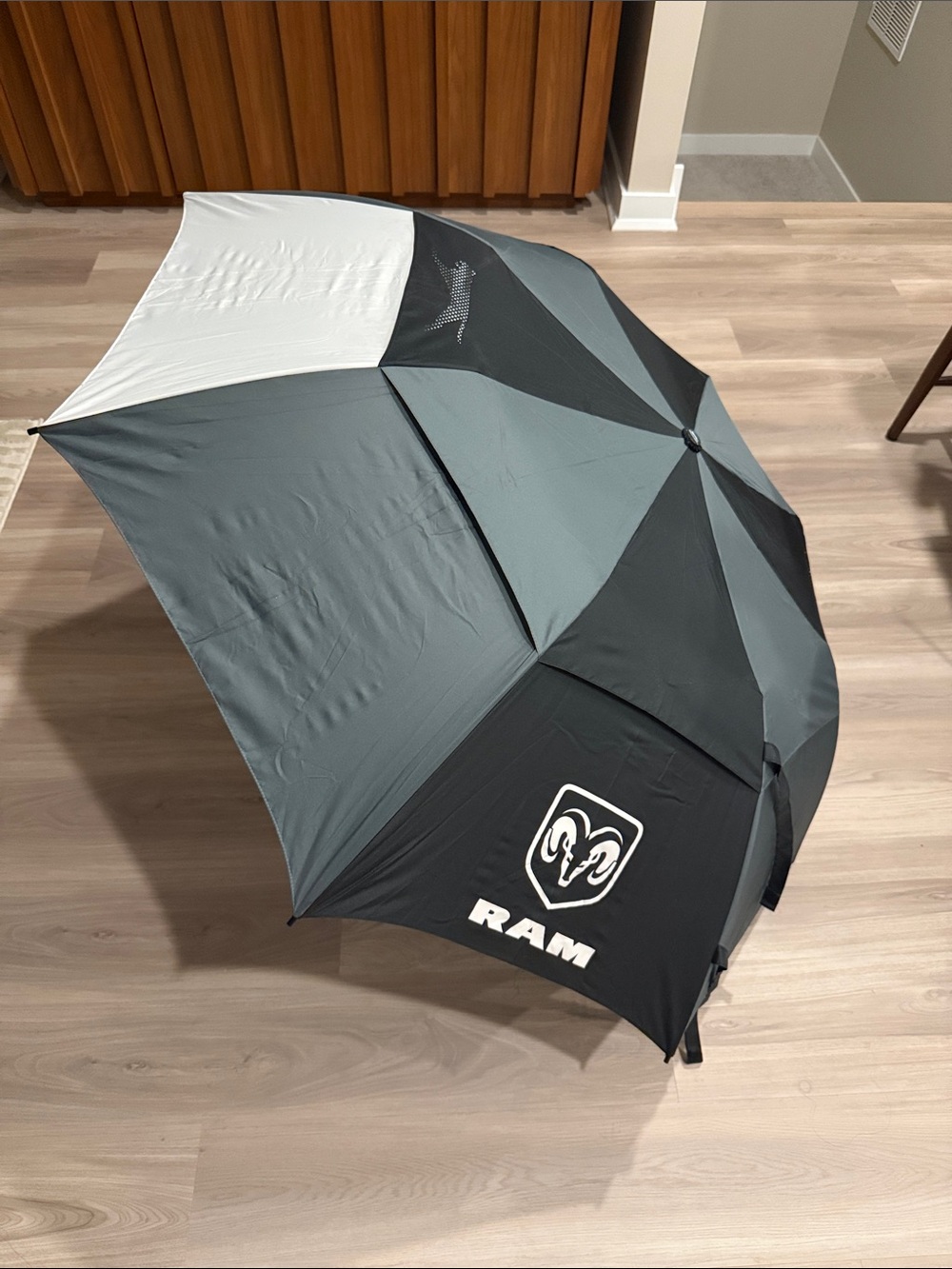 Slazenger RAM Umbrella